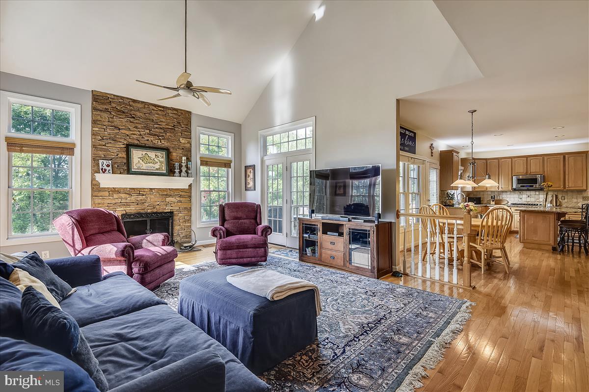 STUART HILLS - Residential