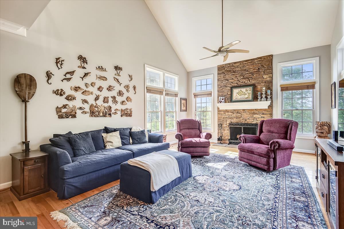 STUART HILLS - Residential