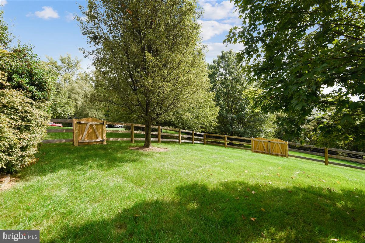 STUART HILLS - Residential