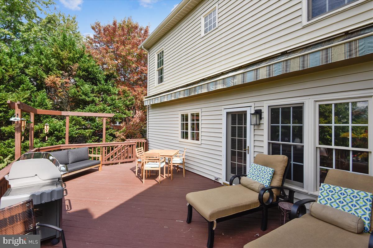 STUART HILLS - Residential