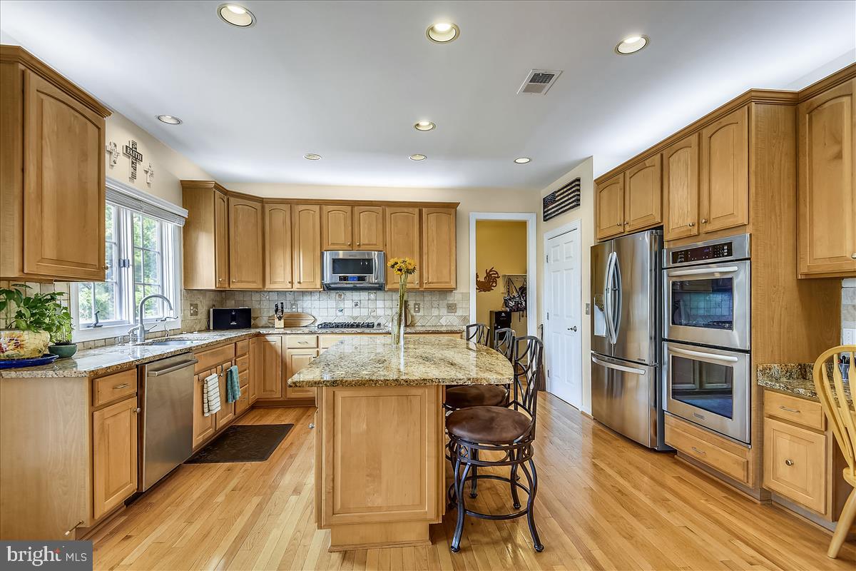 STUART HILLS - Residential