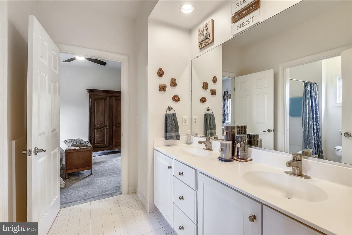 STUART HILLS - Residential