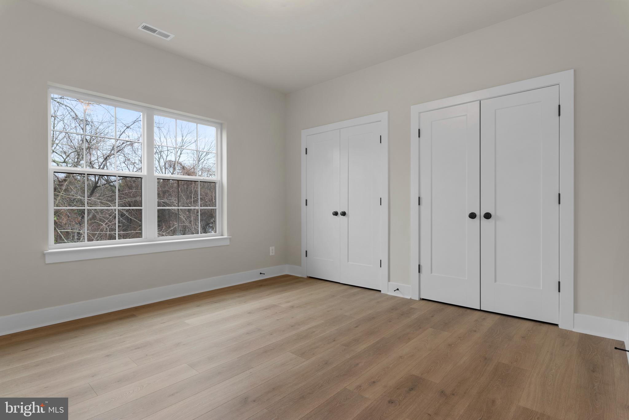 ENCLAVE AT OAK HILL - Residential