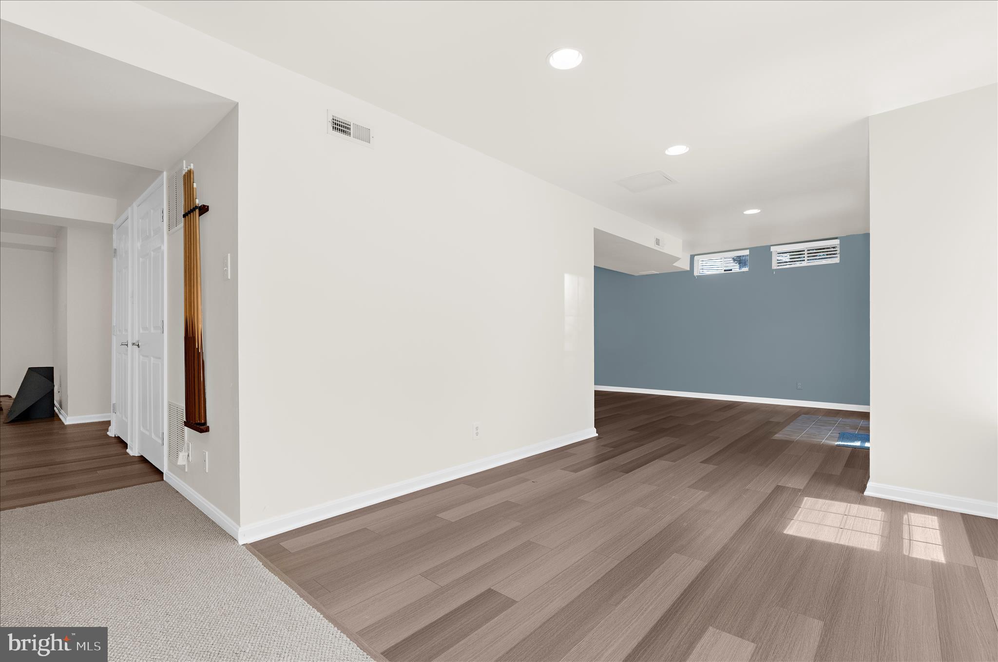 BURLEIGH MANOR - Residential