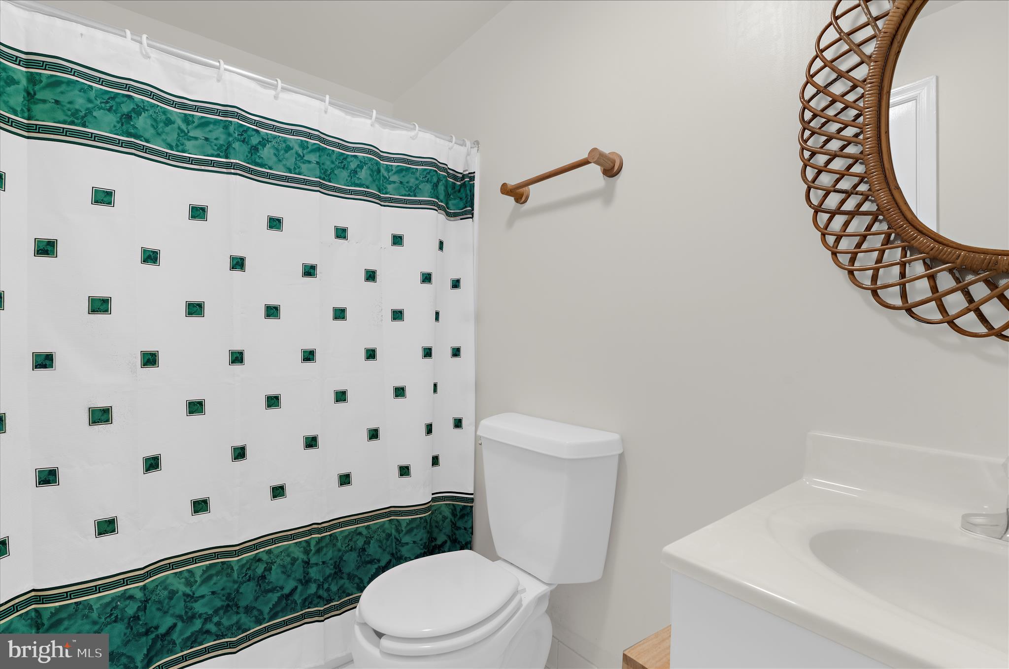 BURLEIGH MANOR - Residential