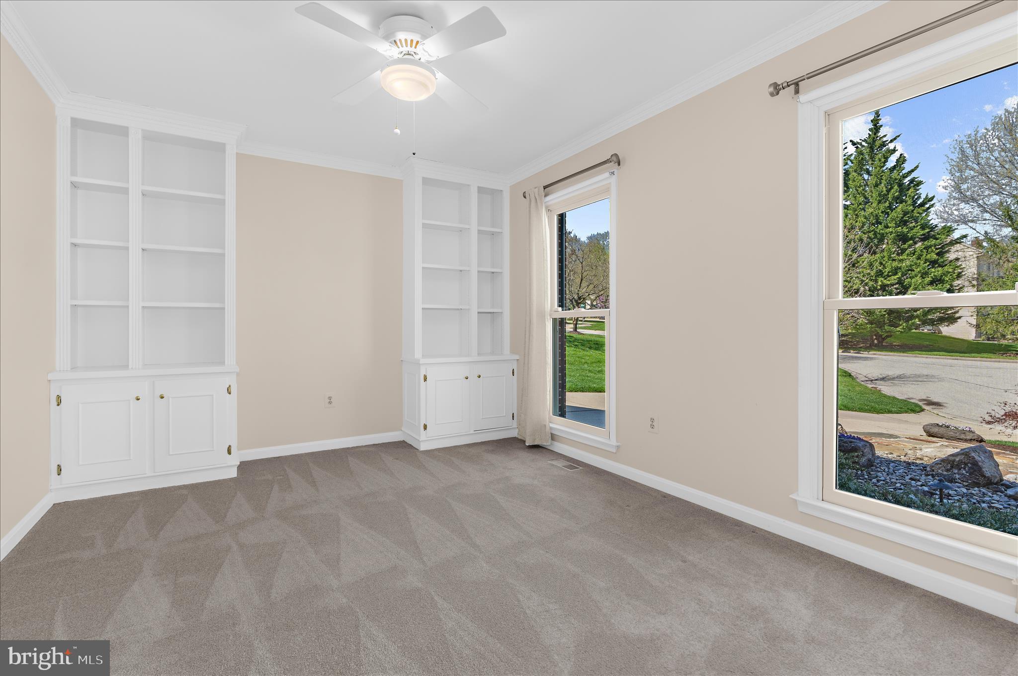 BURLEIGH MANOR - Residential