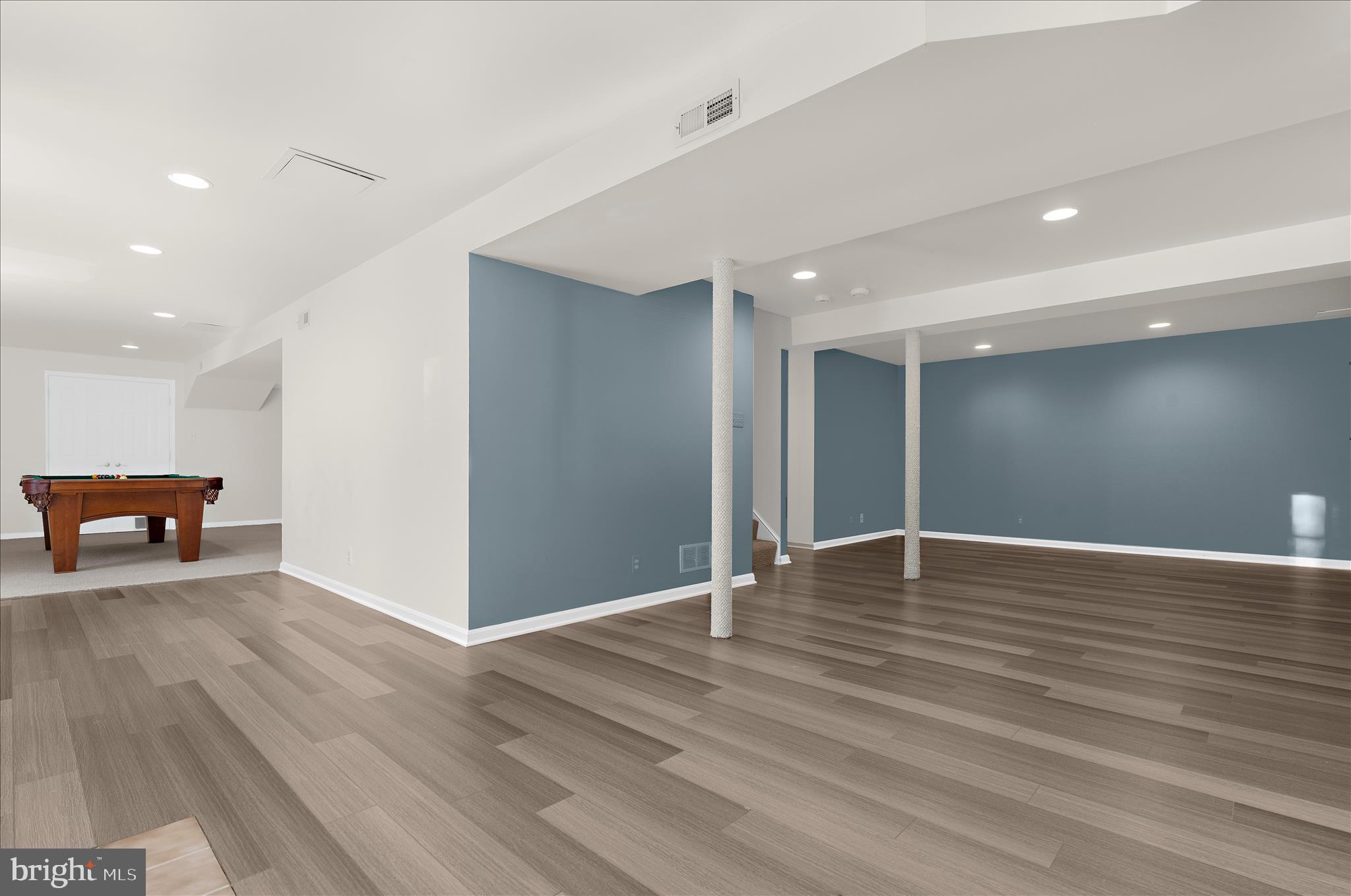 BURLEIGH MANOR - Residential