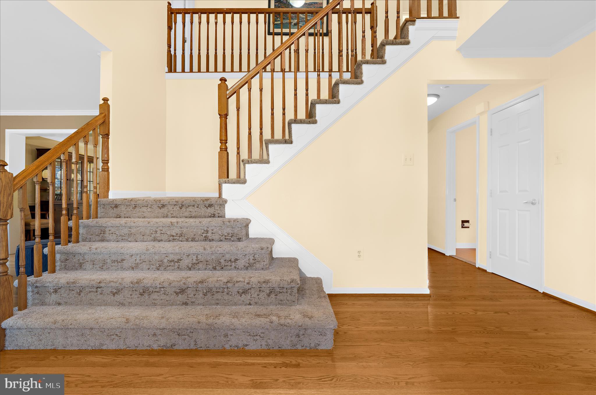 BURLEIGH MANOR - Residential