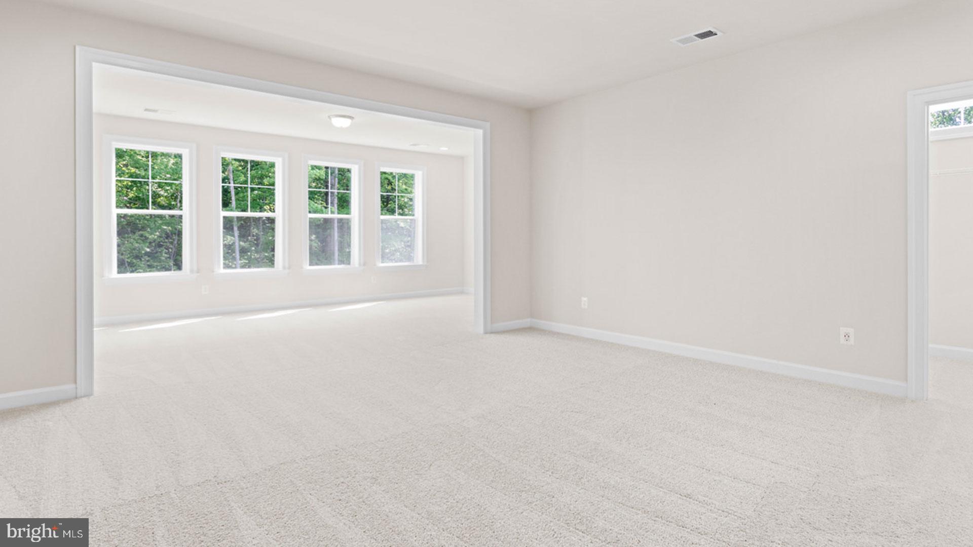 SOUTH LAKE - Residential