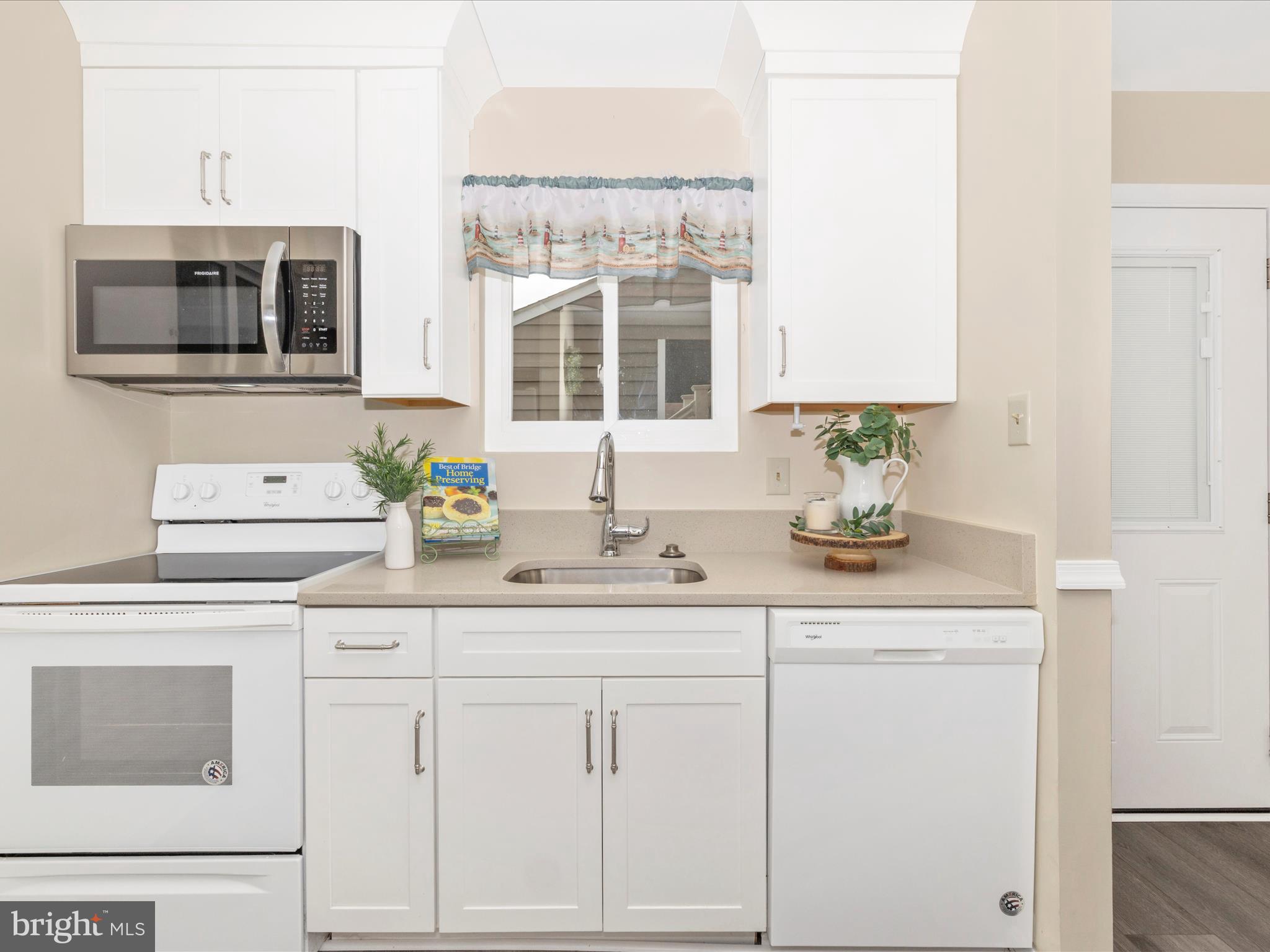 AUDUBON TERRACE VILLAS - Residential