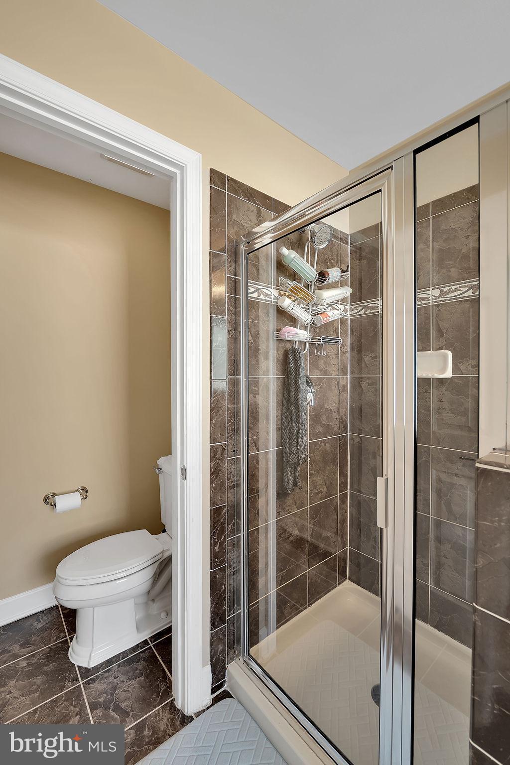 POTOMAC CLUB CONDOMINIUMS - Residential