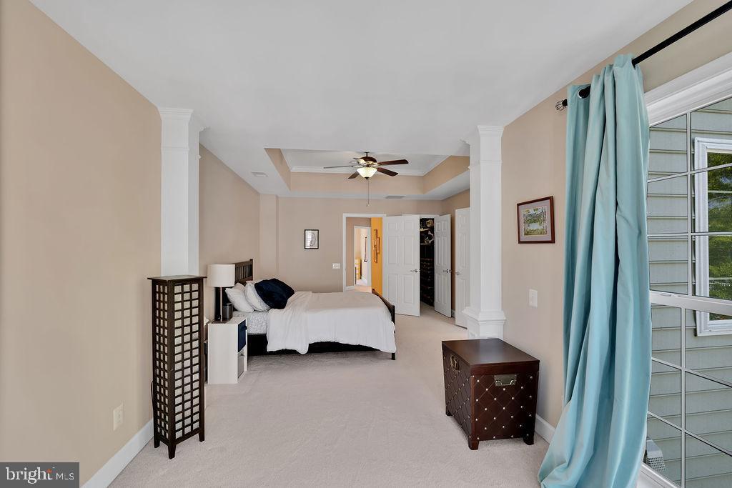 POTOMAC CLUB CONDOMINIUMS - Residential