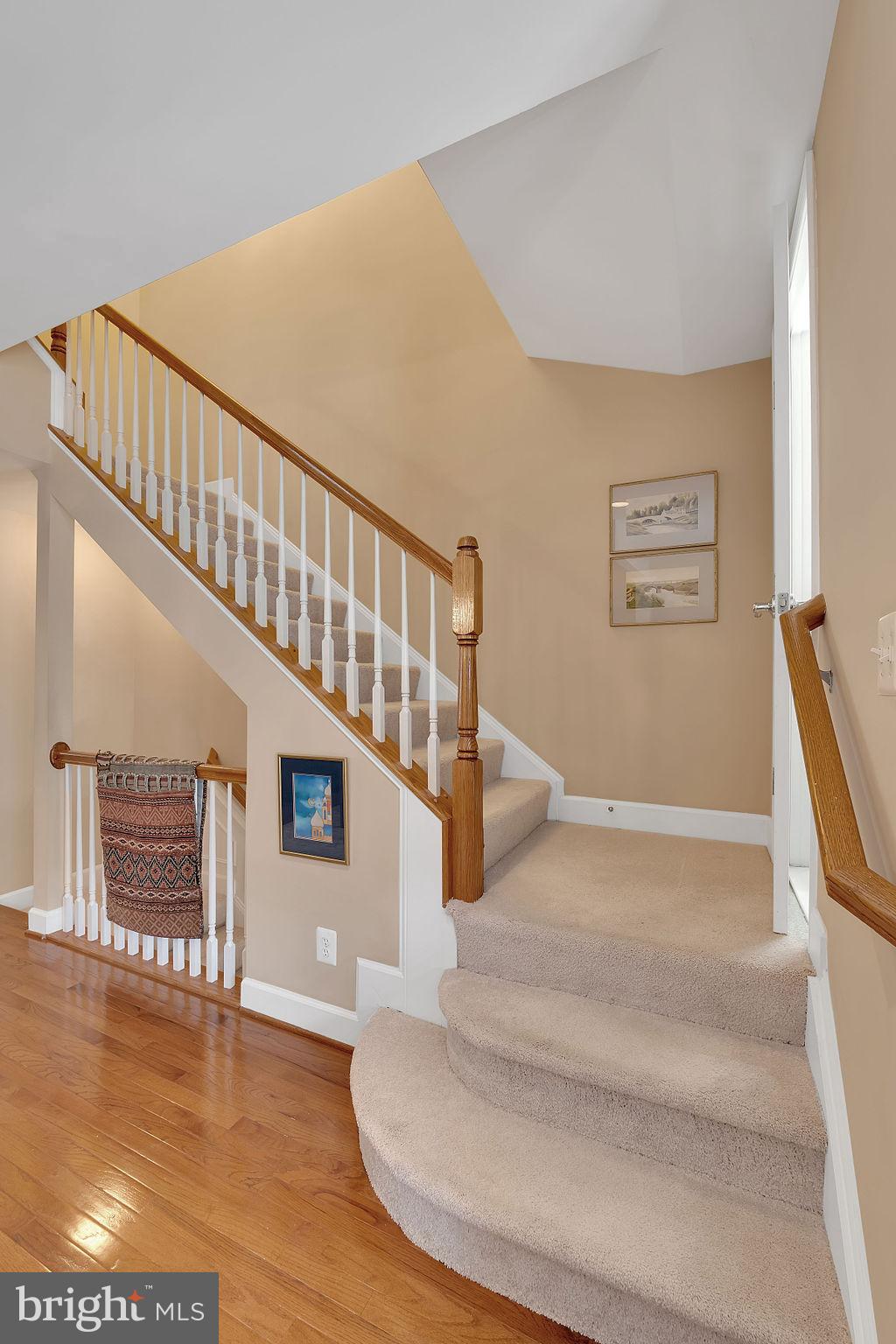 POTOMAC CLUB CONDOMINIUMS - Residential