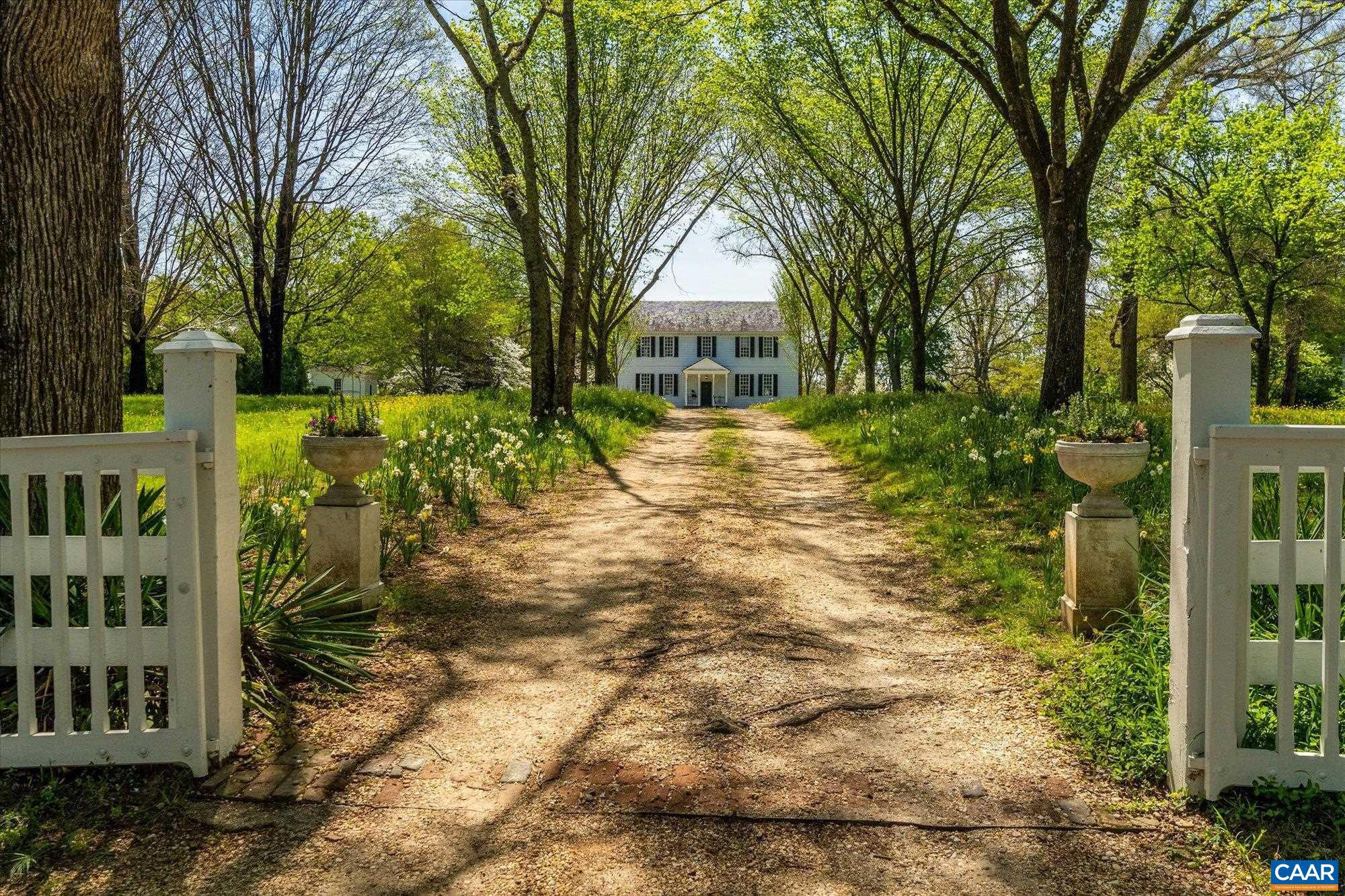 12601 RIVER RD