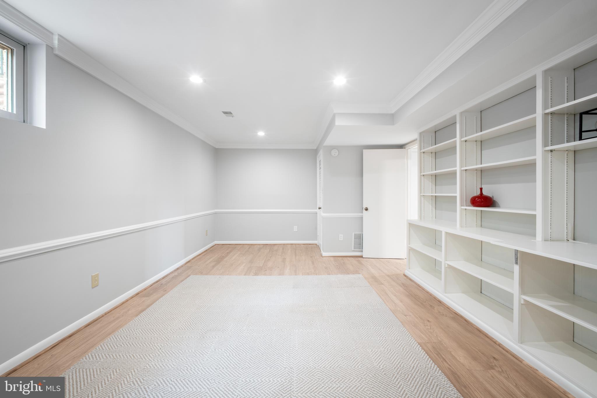 LAUDERDALE - Residential