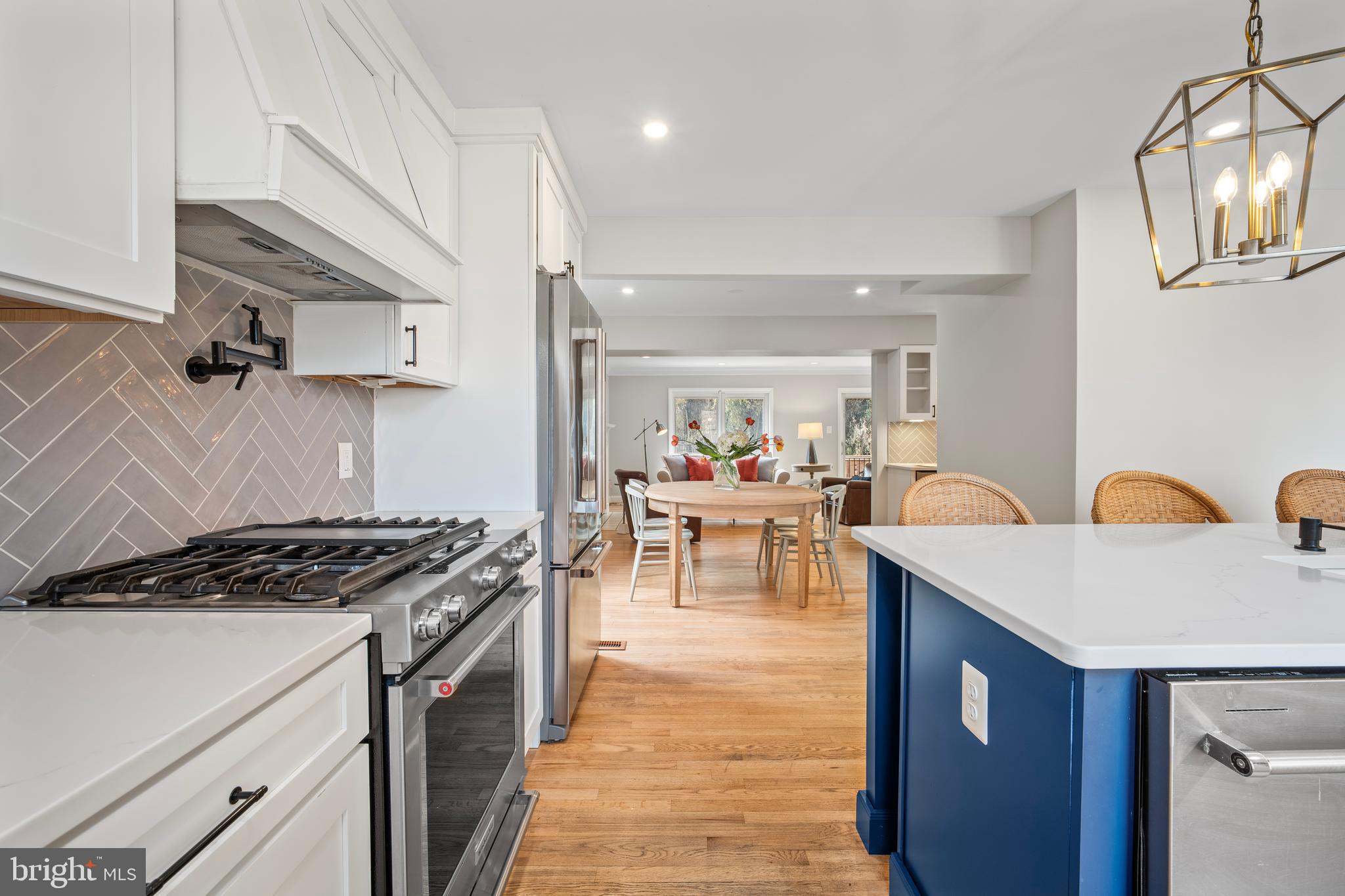 LAUDERDALE - Residential