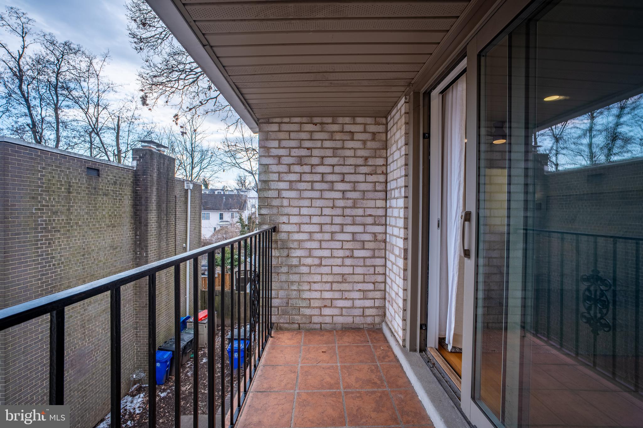 LAUDERDALE - Residential