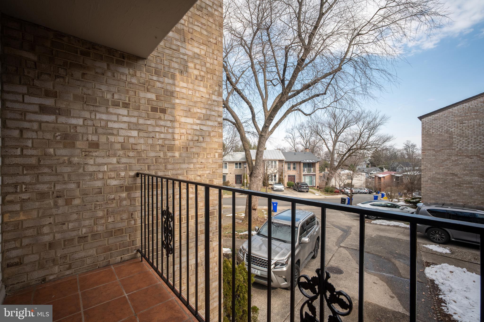 LAUDERDALE - Residential