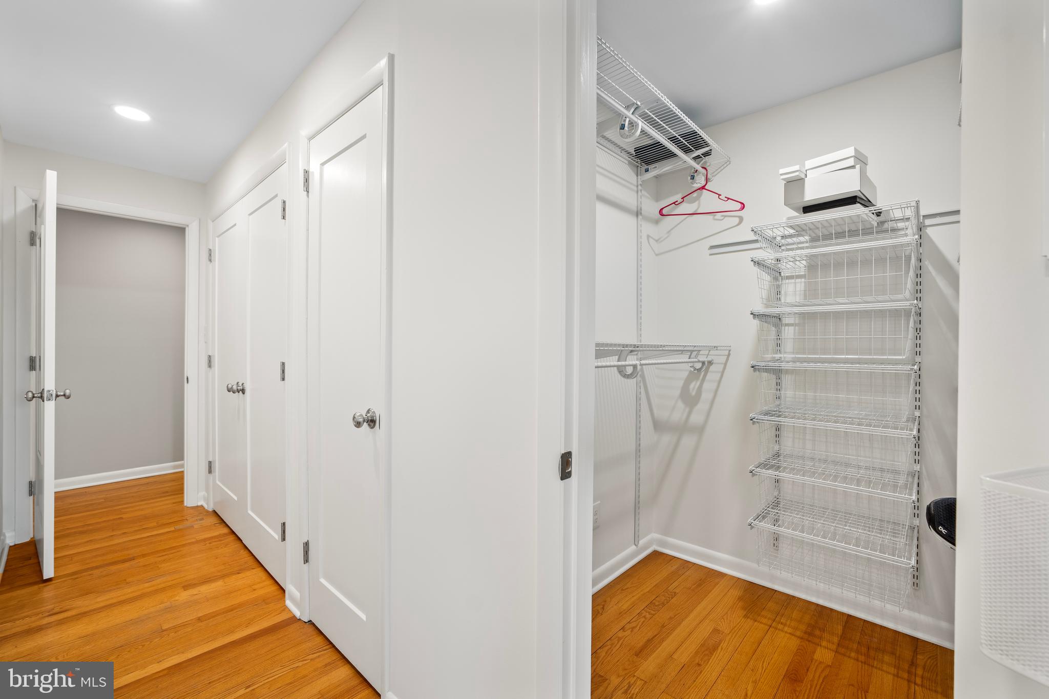 LAUDERDALE - Residential