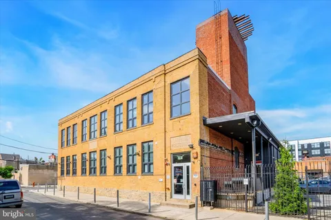 1825 E Atlantic Street Unit 107, Philadelphia, PA MLS: PAPH2364868