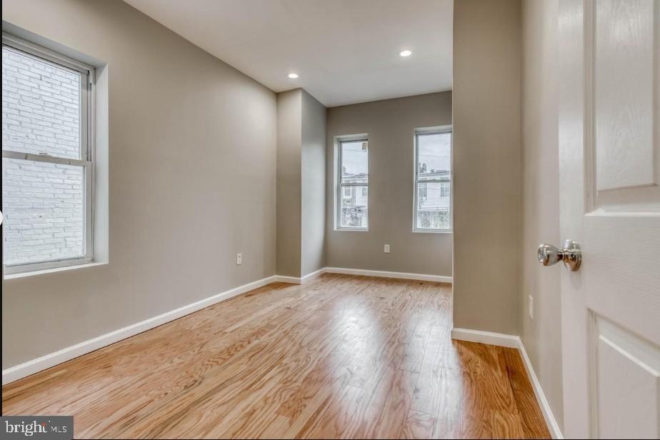 BARCLAY - Residential