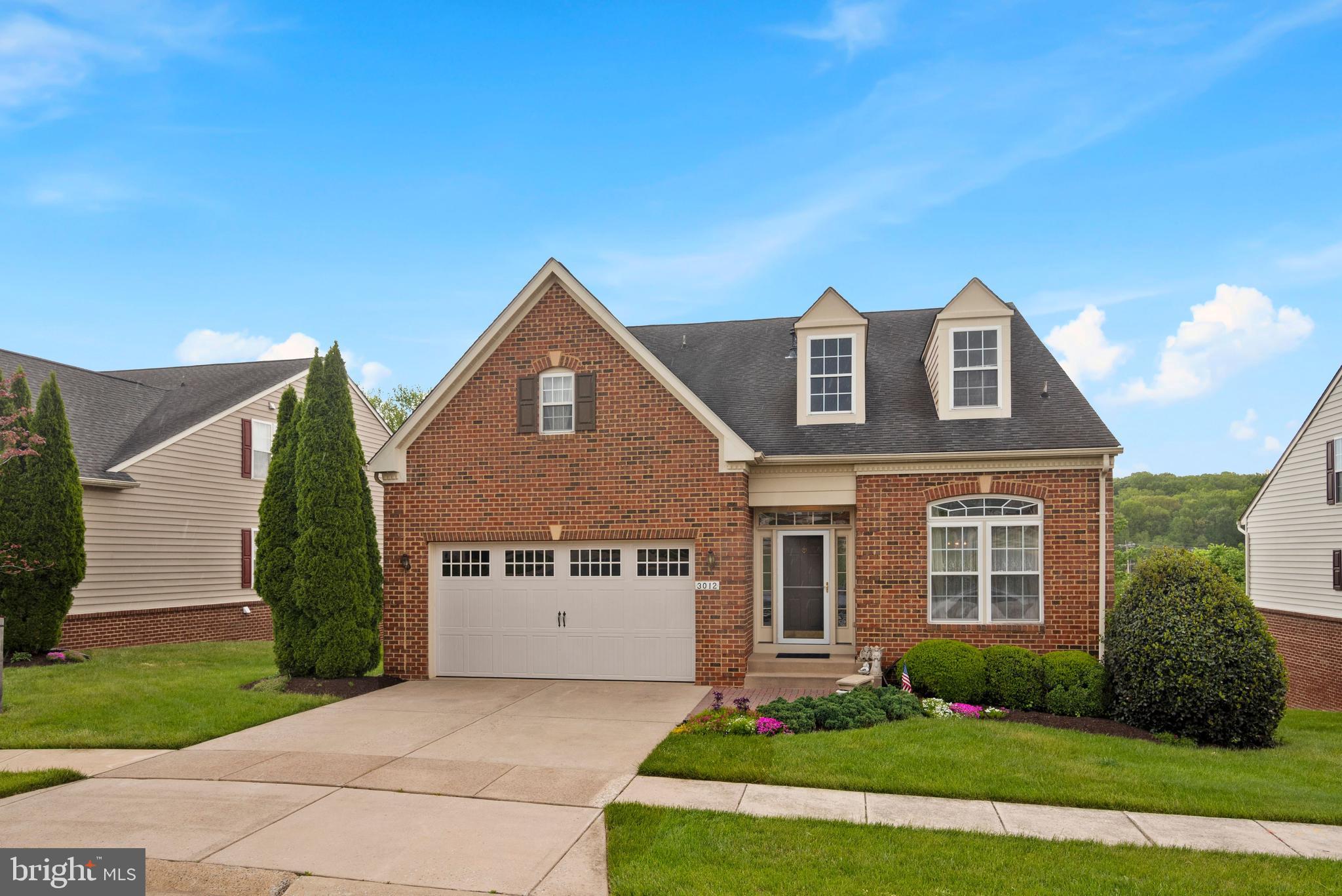 ELLICOTT MEADOWS - Residential