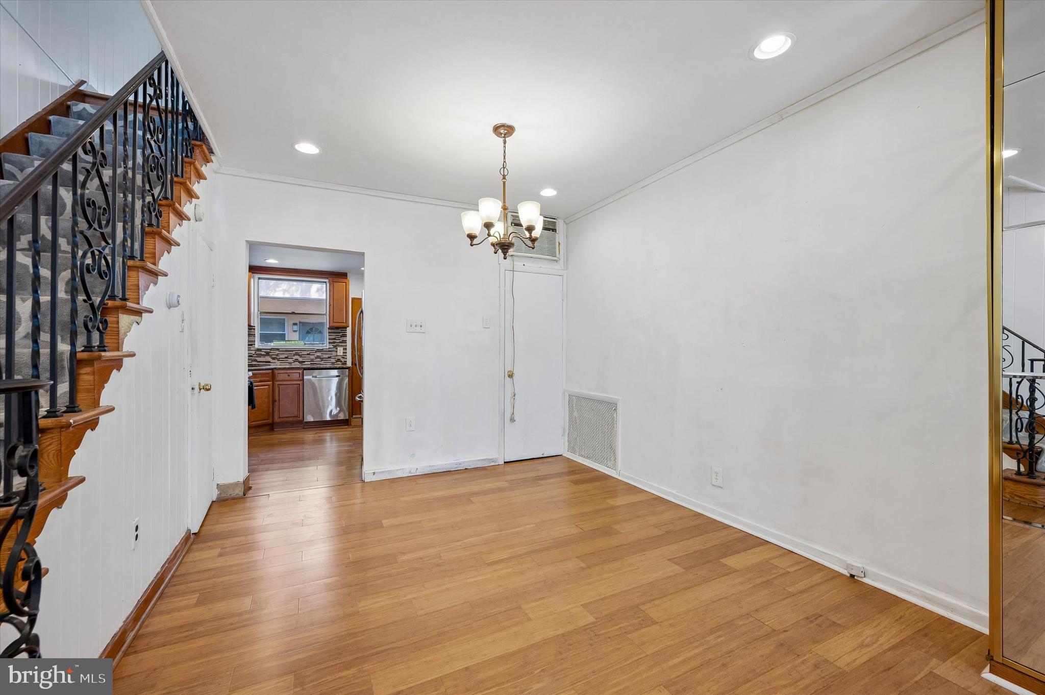 PHILADELPHIA (SOUTH) - Residential