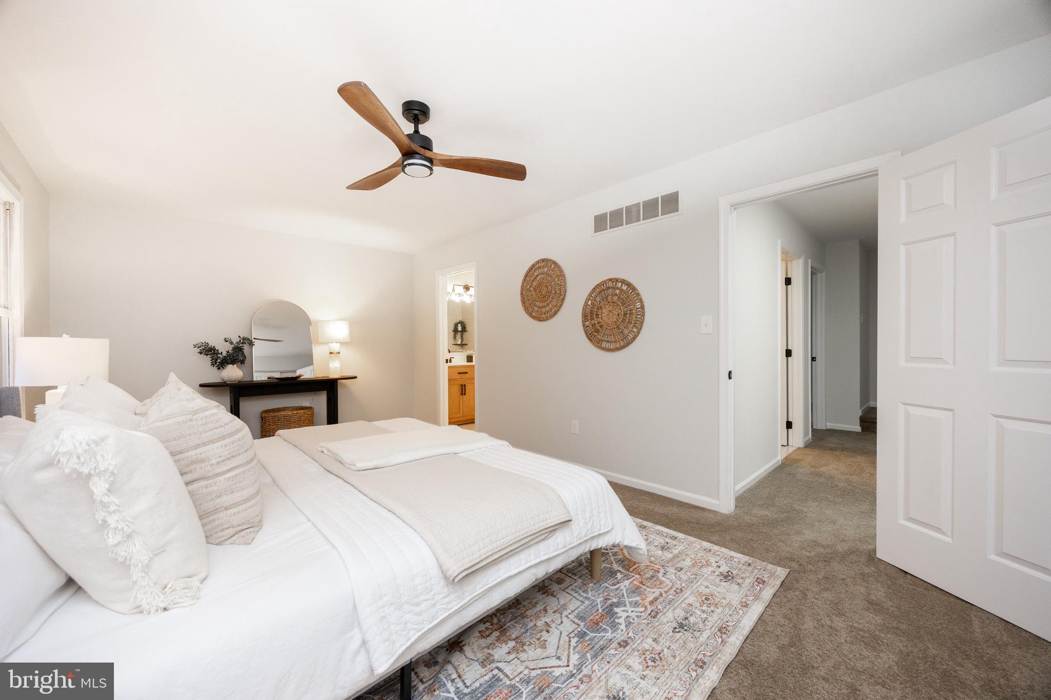 PICKERING STATION - Residential