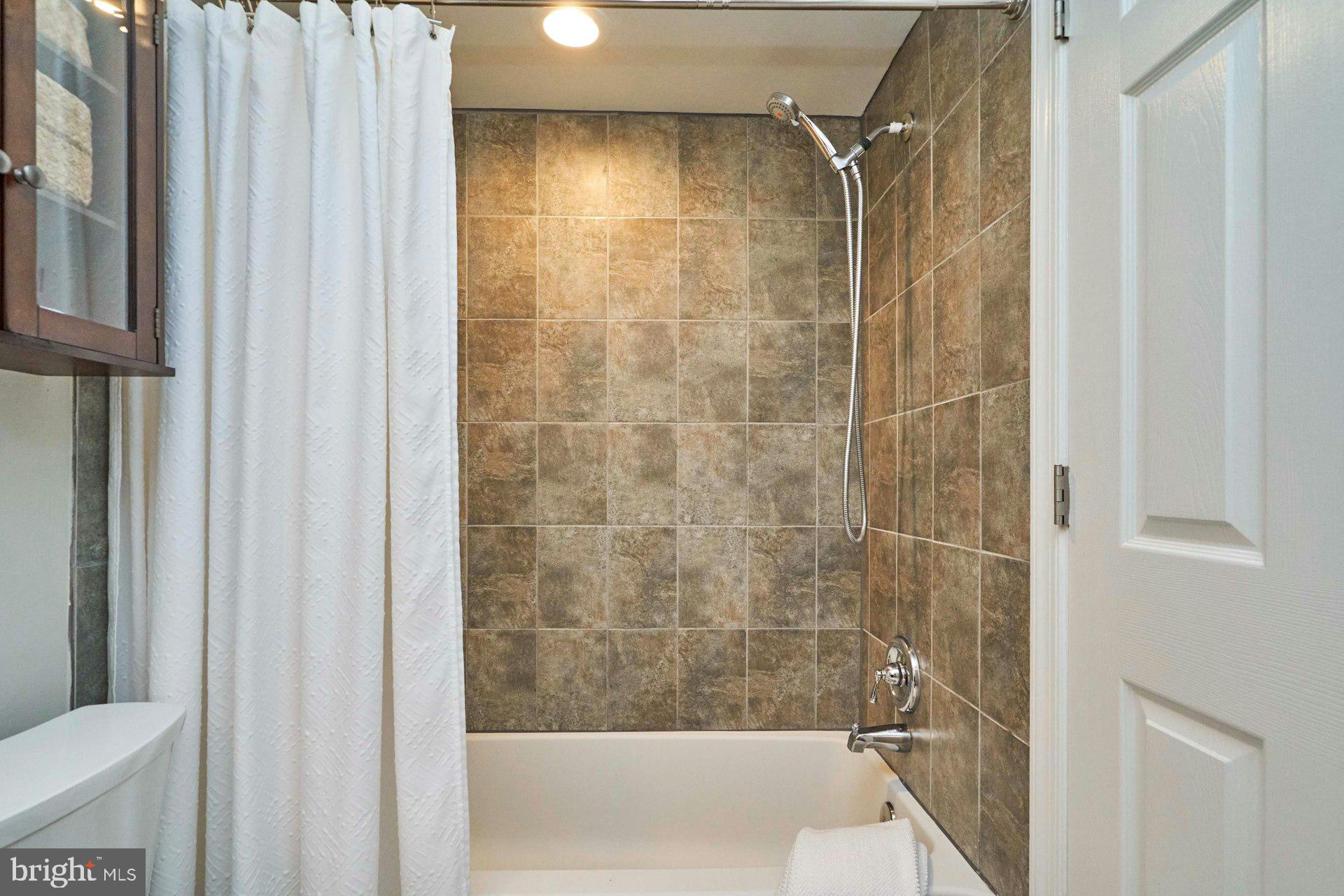 HEATHERLEA - Residential