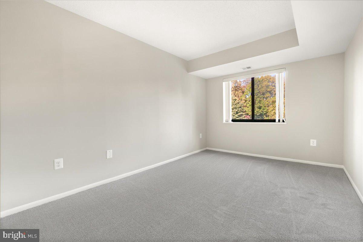 GREENS AT LEISURE WORLD - Residential