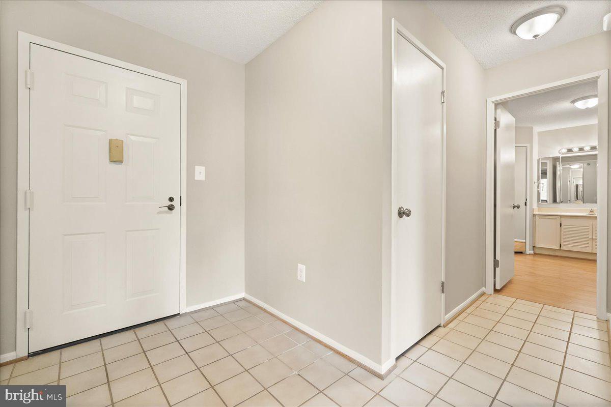 GREENS AT LEISURE WORLD - Residential