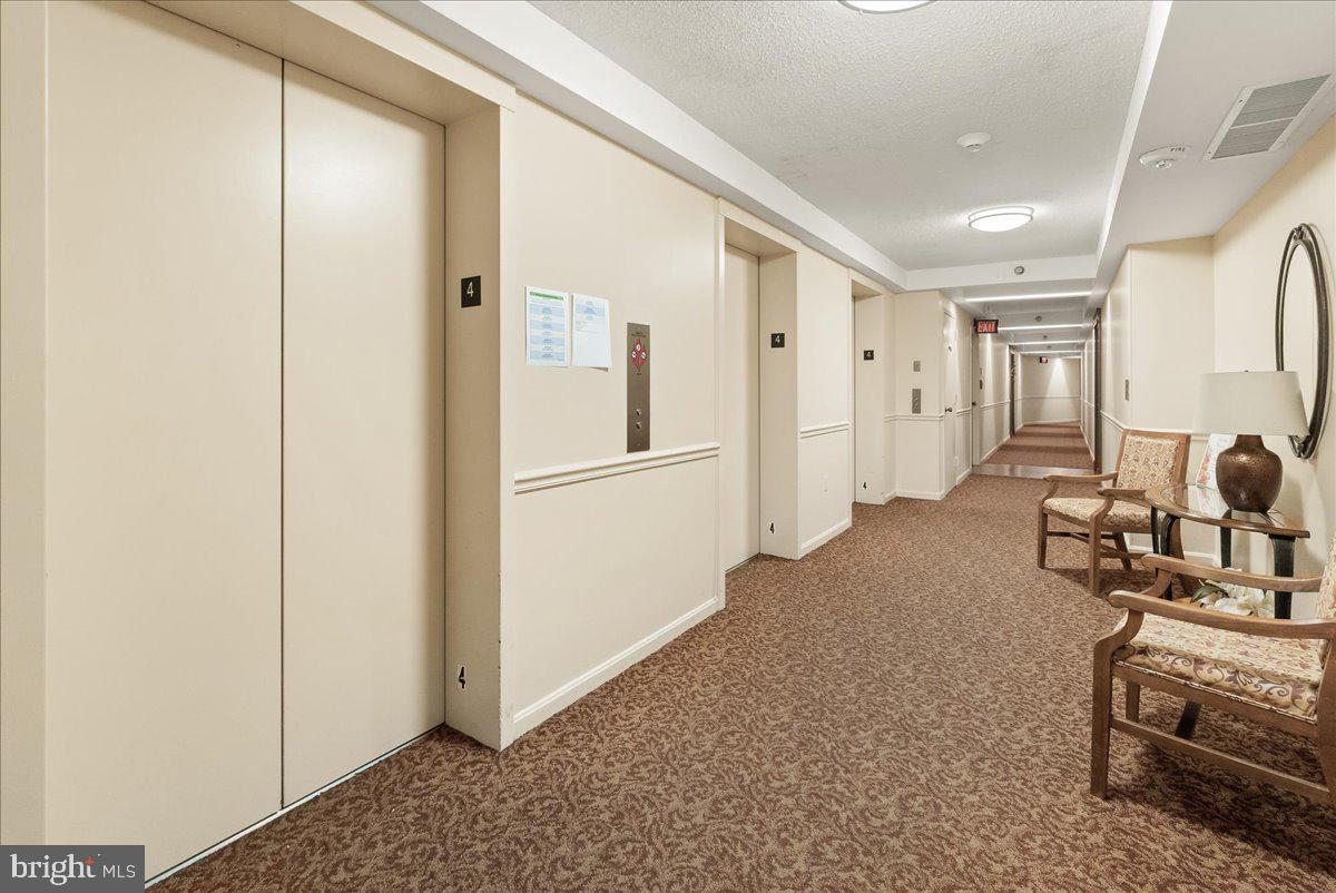 GREENS AT LEISURE WORLD - Residential