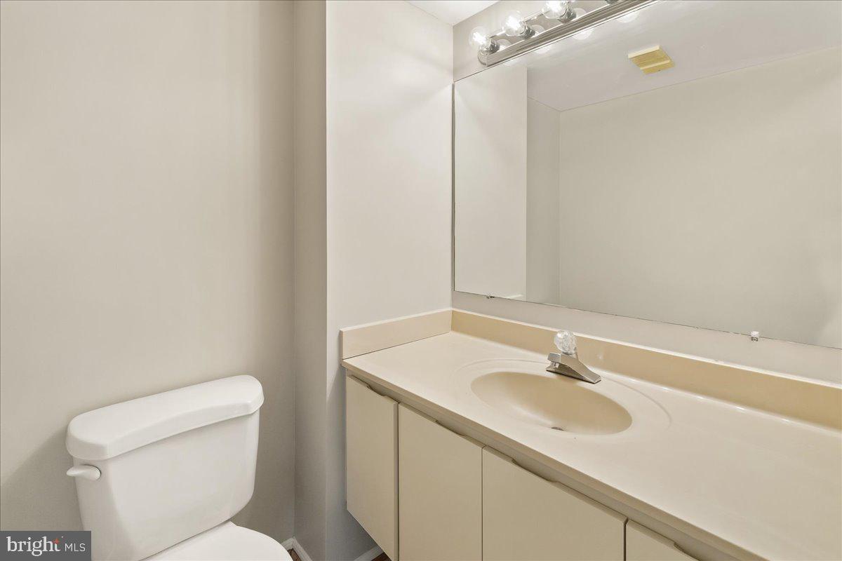 GREENS AT LEISURE WORLD - Residential