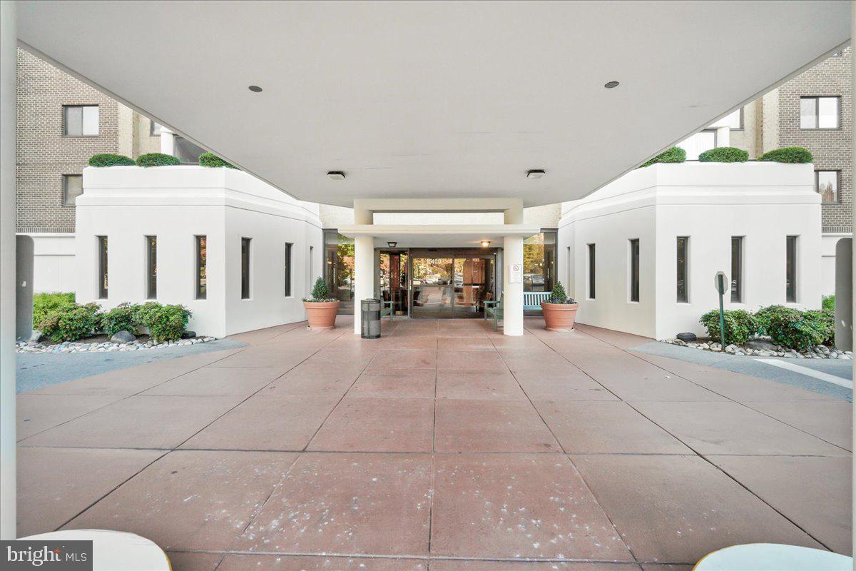 GREENS AT LEISURE WORLD - Residential