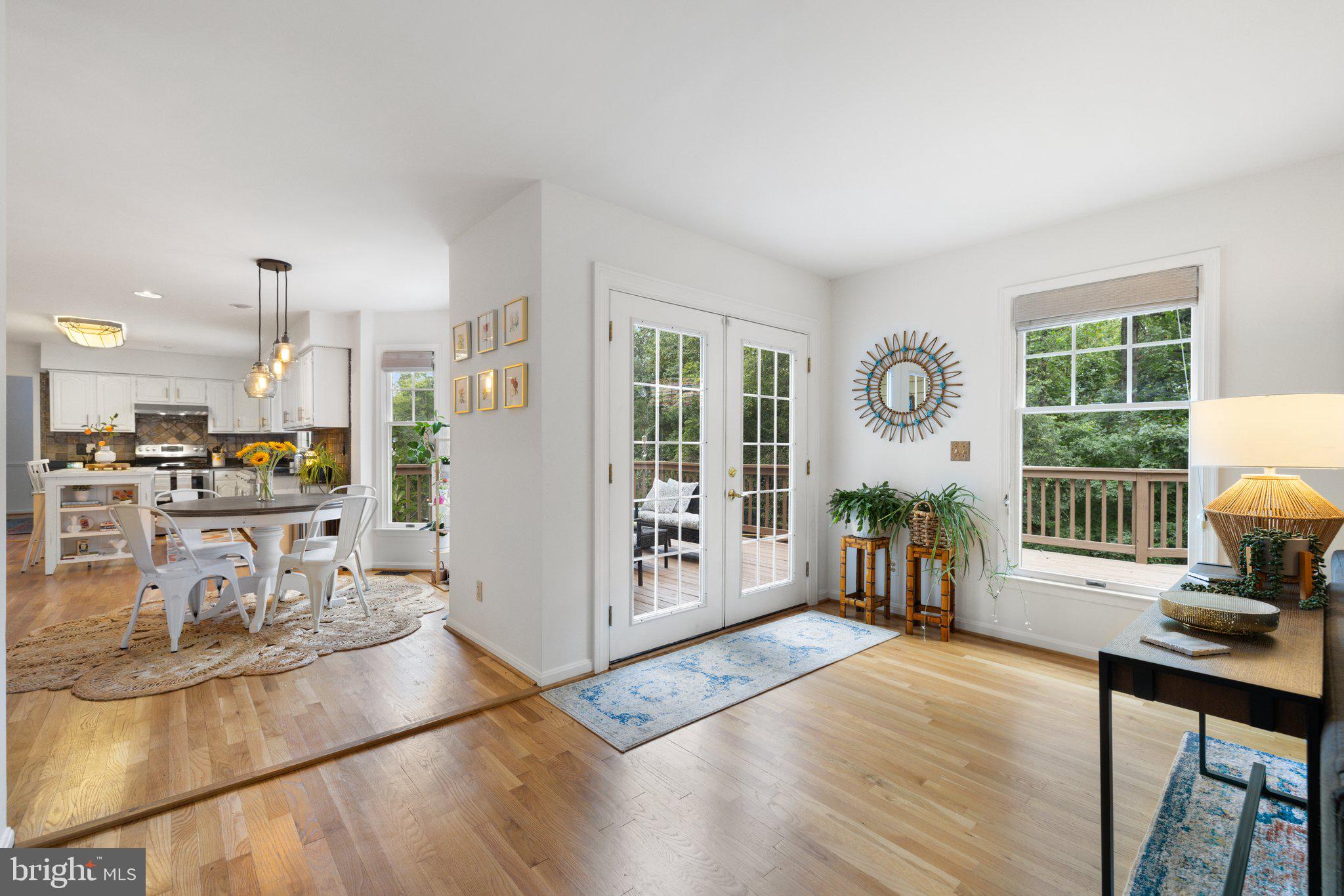 AVALON ESTS - Residential