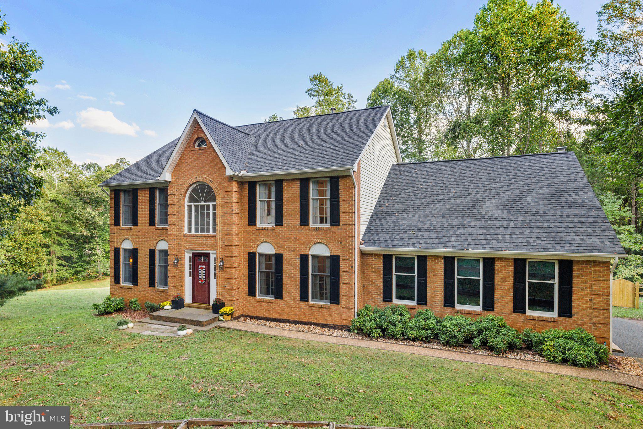 AVALON ESTS - Residential