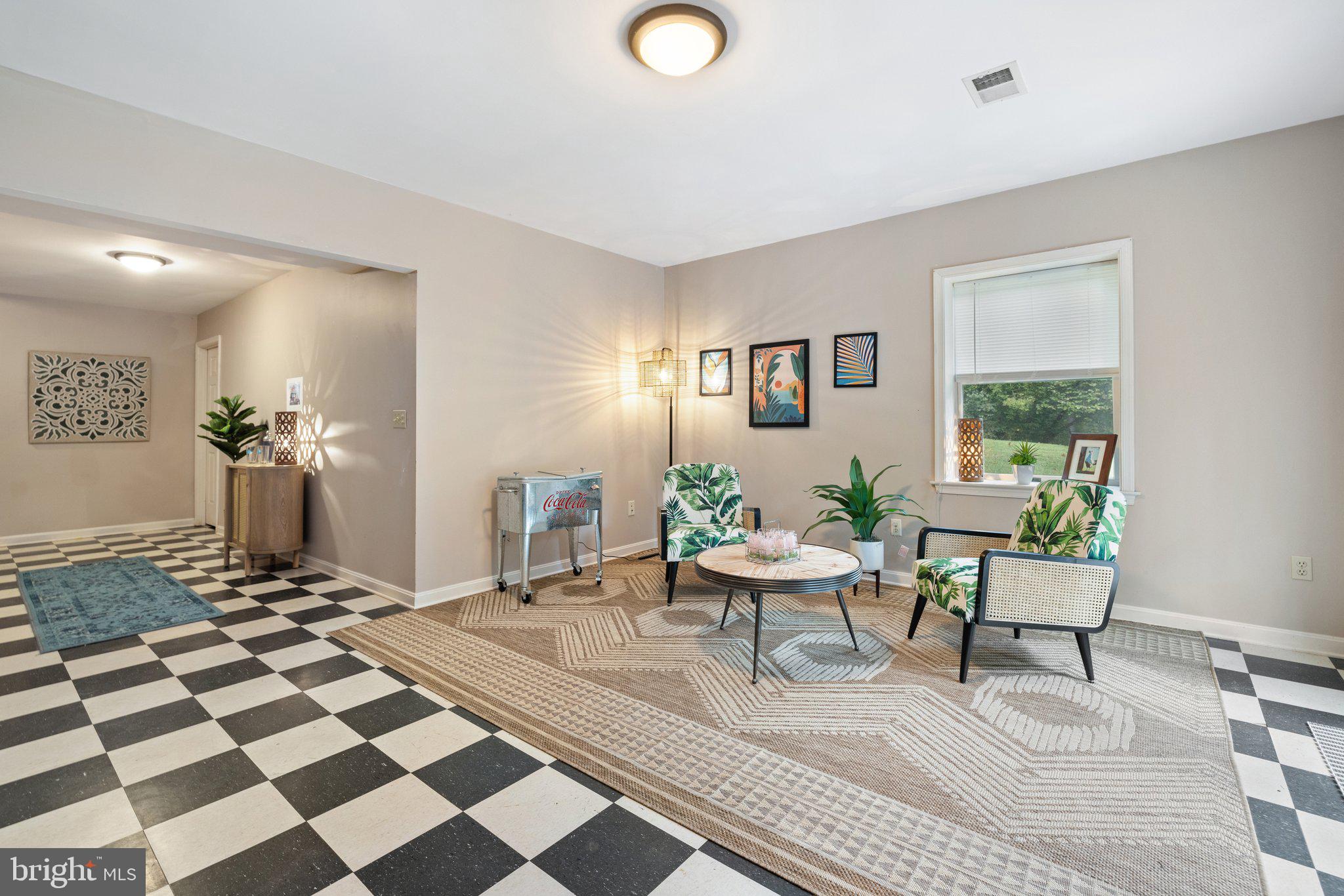 AVALON ESTS - Residential