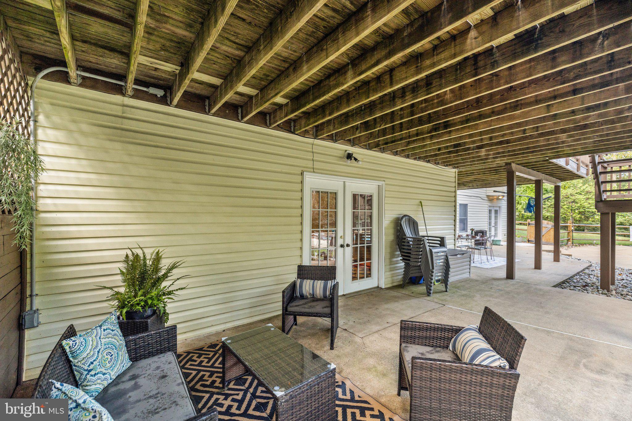 AVALON ESTS - Residential