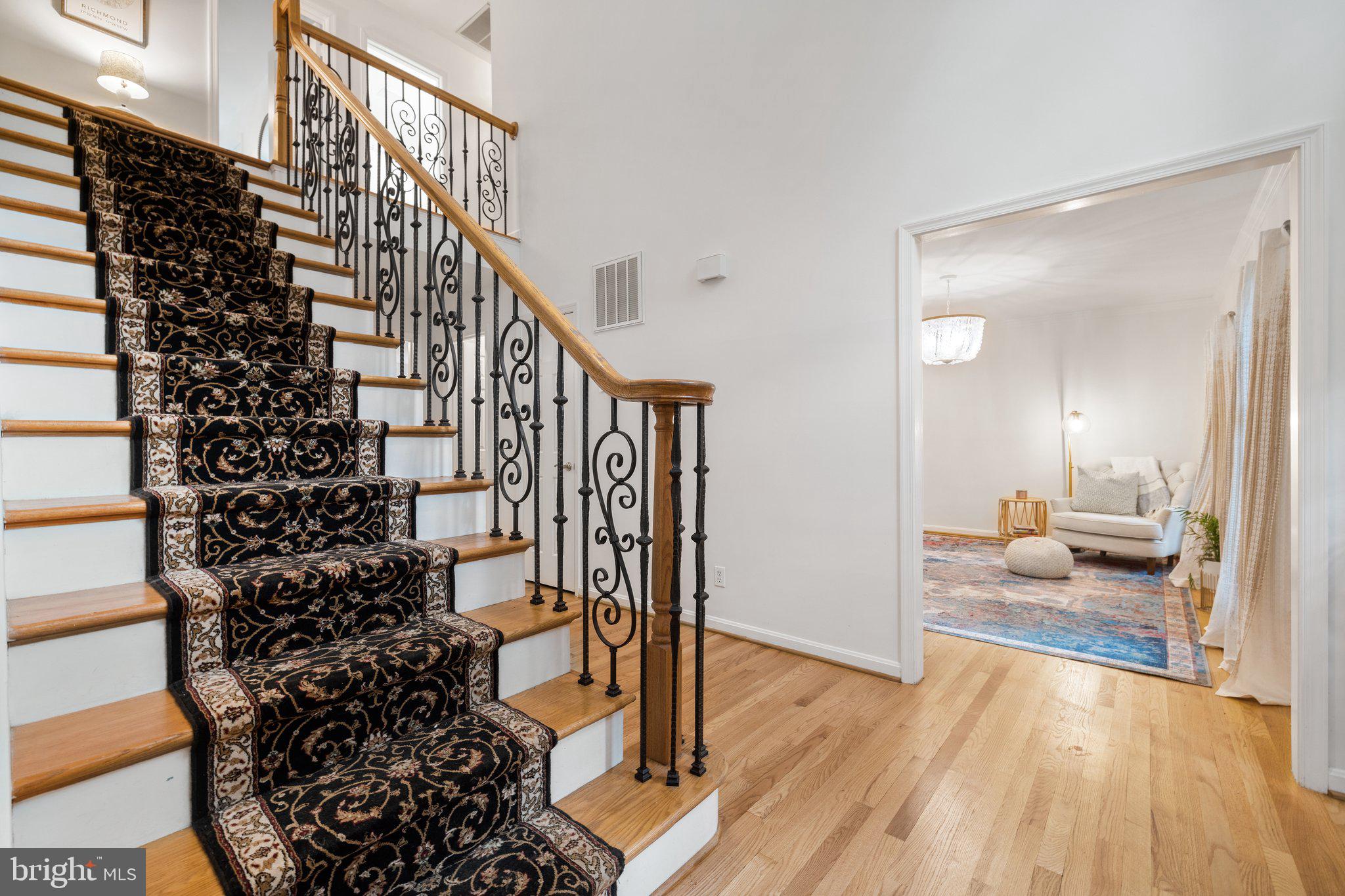 AVALON ESTS - Residential