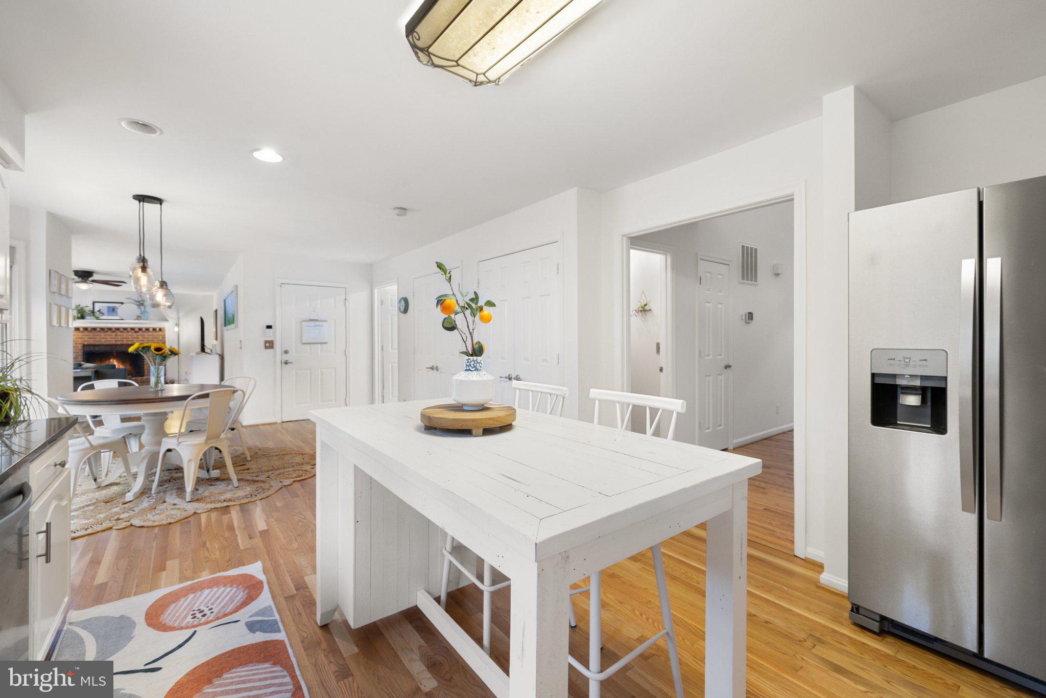 AVALON ESTS - Residential