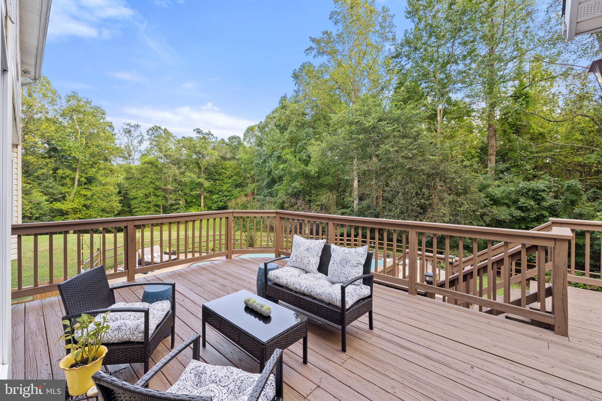 AVALON ESTS - Residential