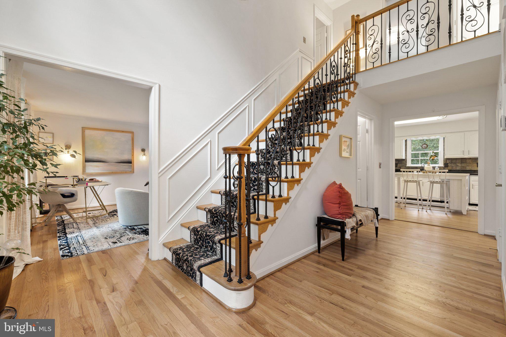 AVALON ESTS - Residential