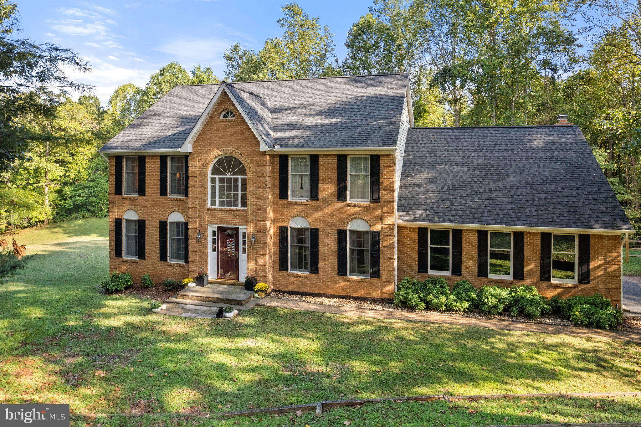 AVALON ESTS - Residential