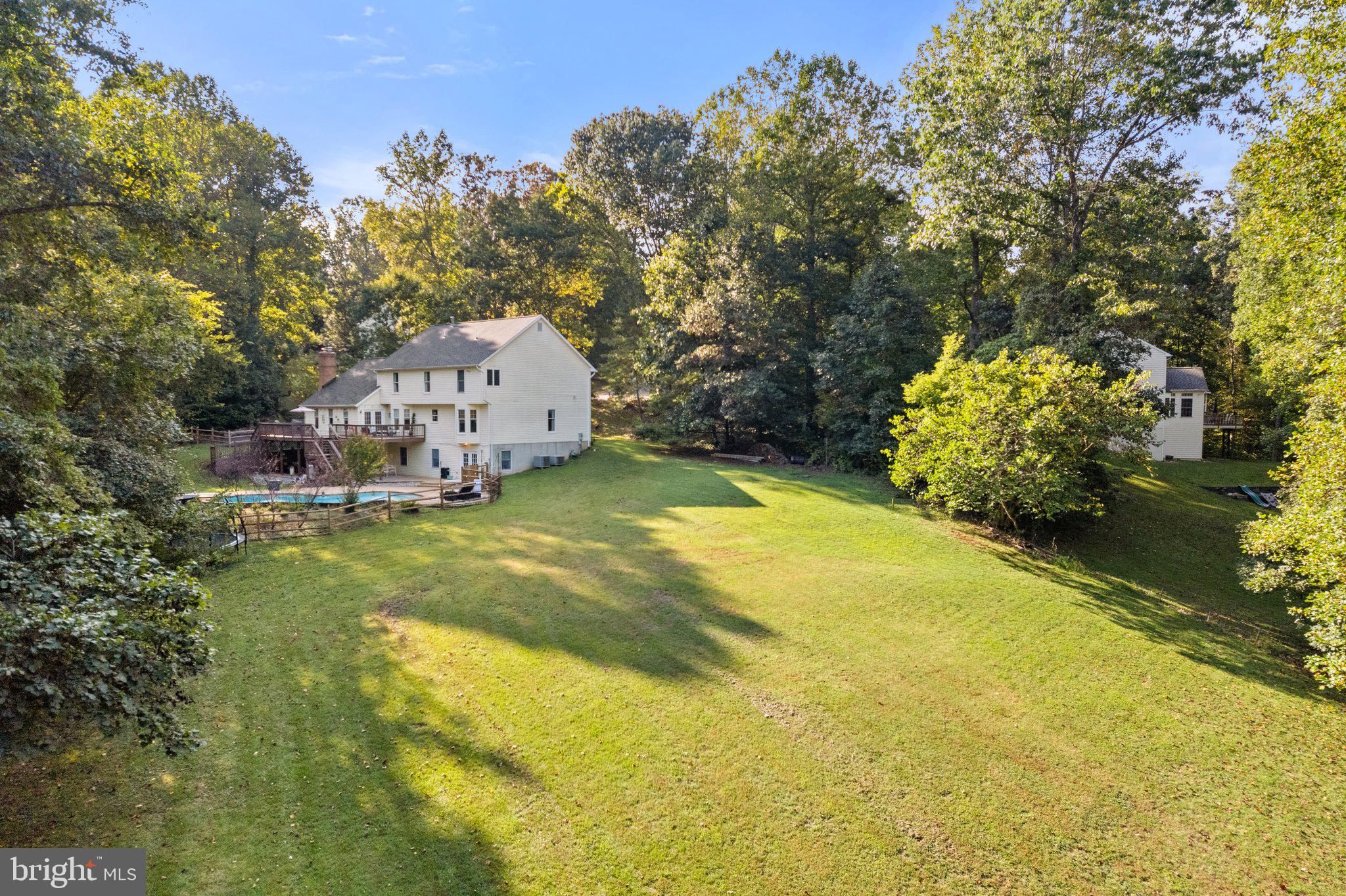 AVALON ESTS - Residential