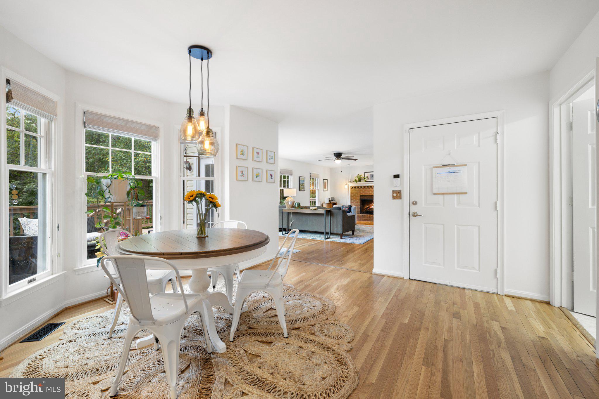 AVALON ESTS - Residential