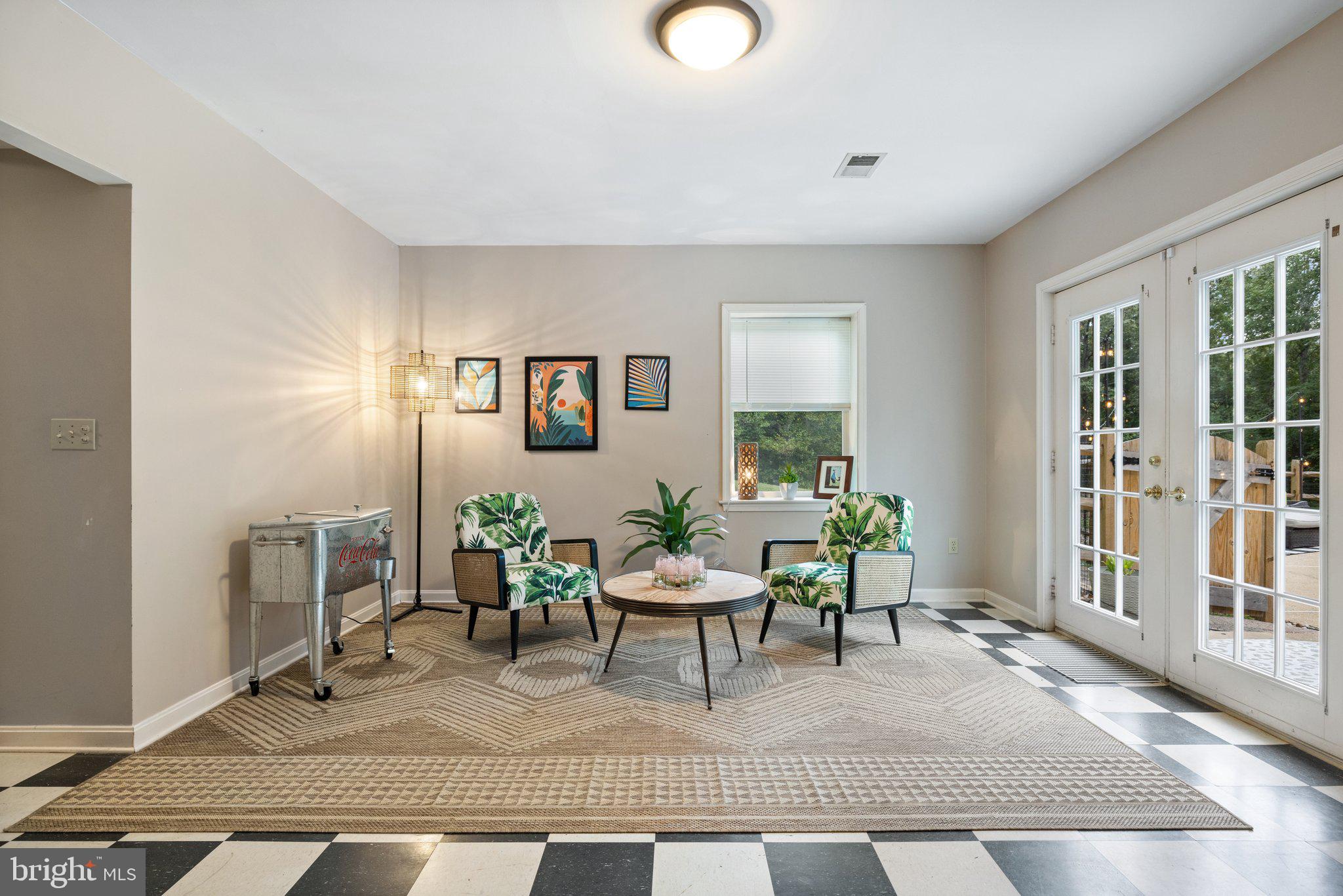 AVALON ESTS - Residential