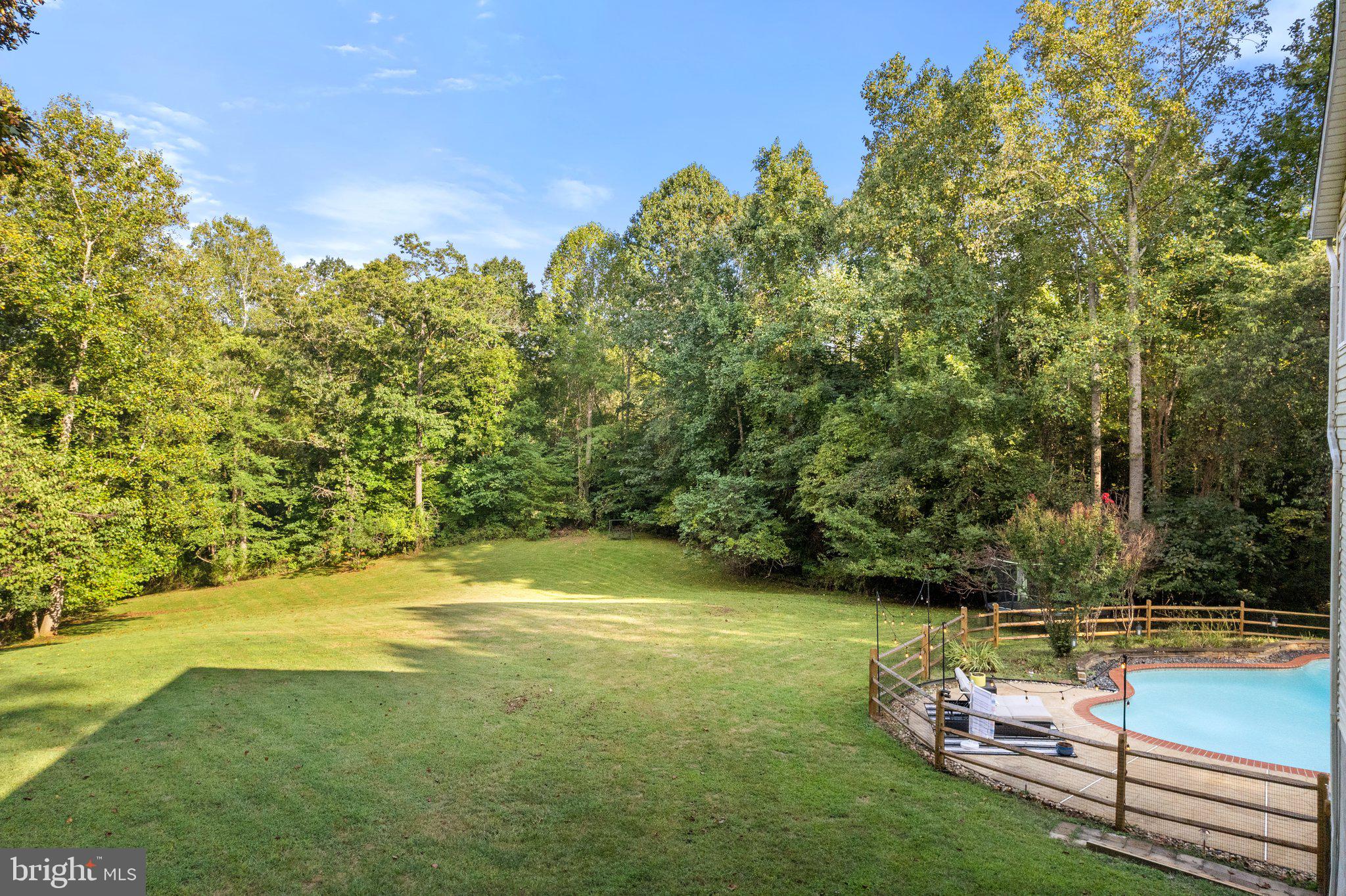 AVALON ESTS - Residential