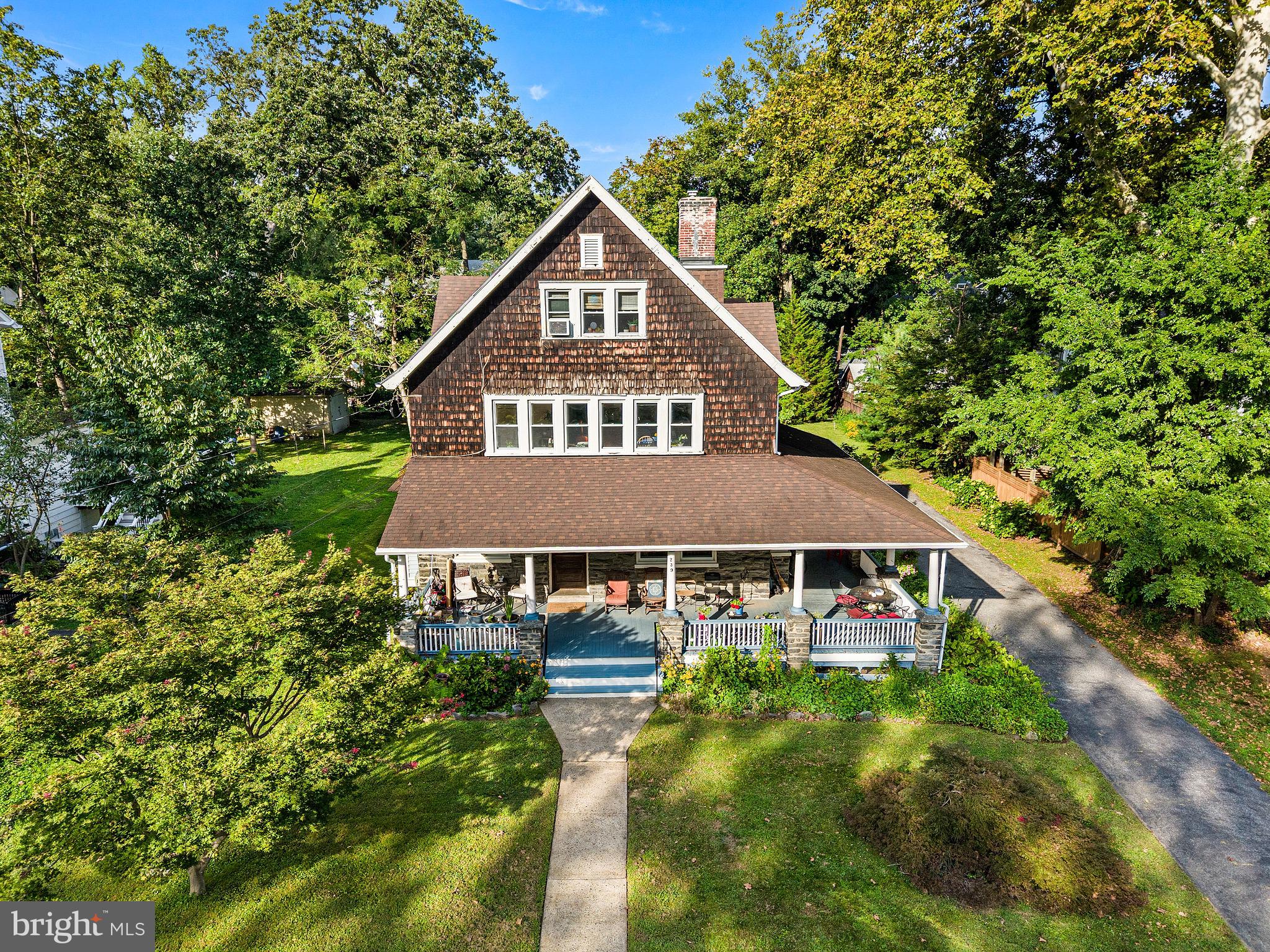 239 KENYON AVENUE