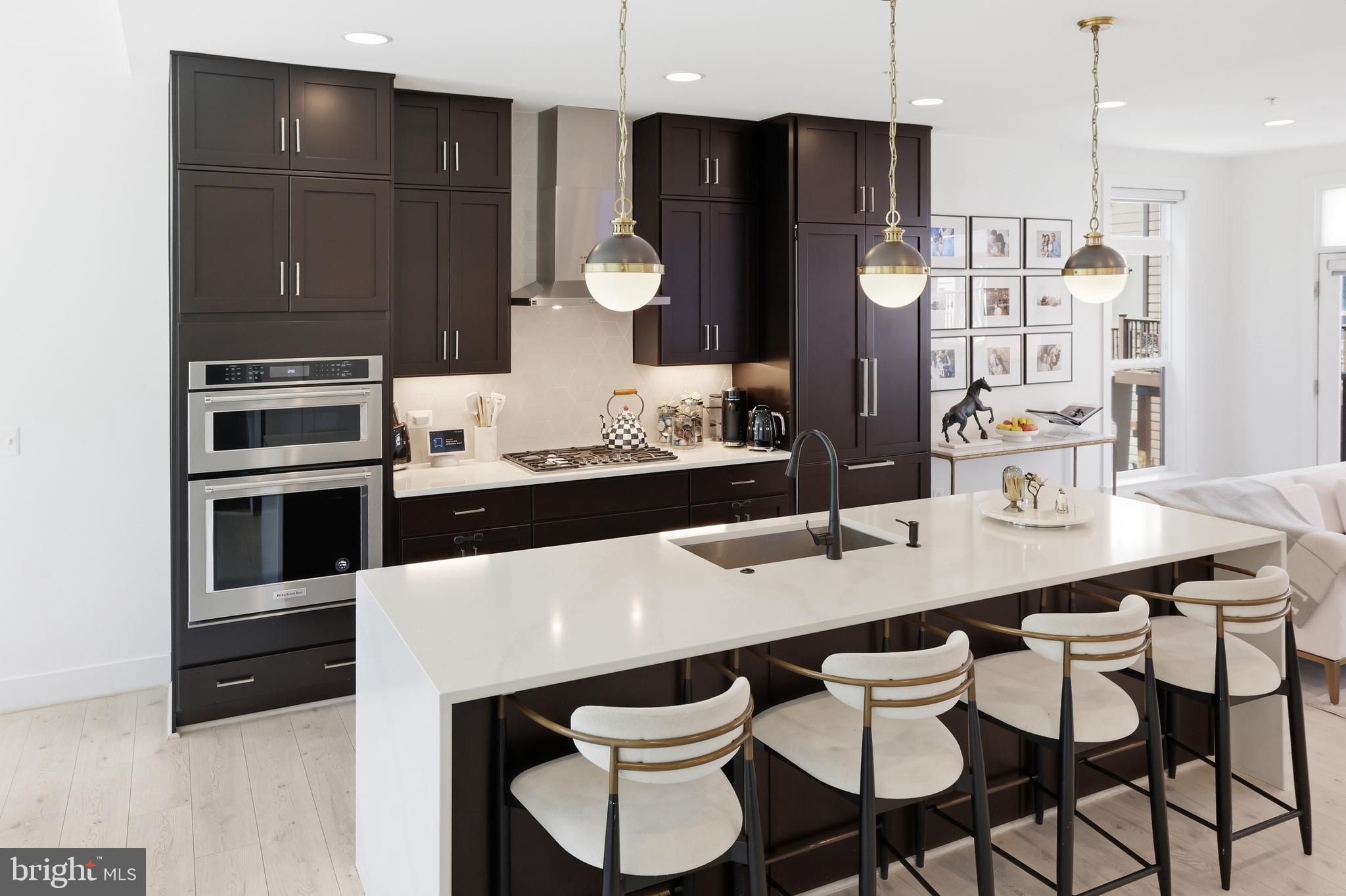 TOWER OAKS - Residential