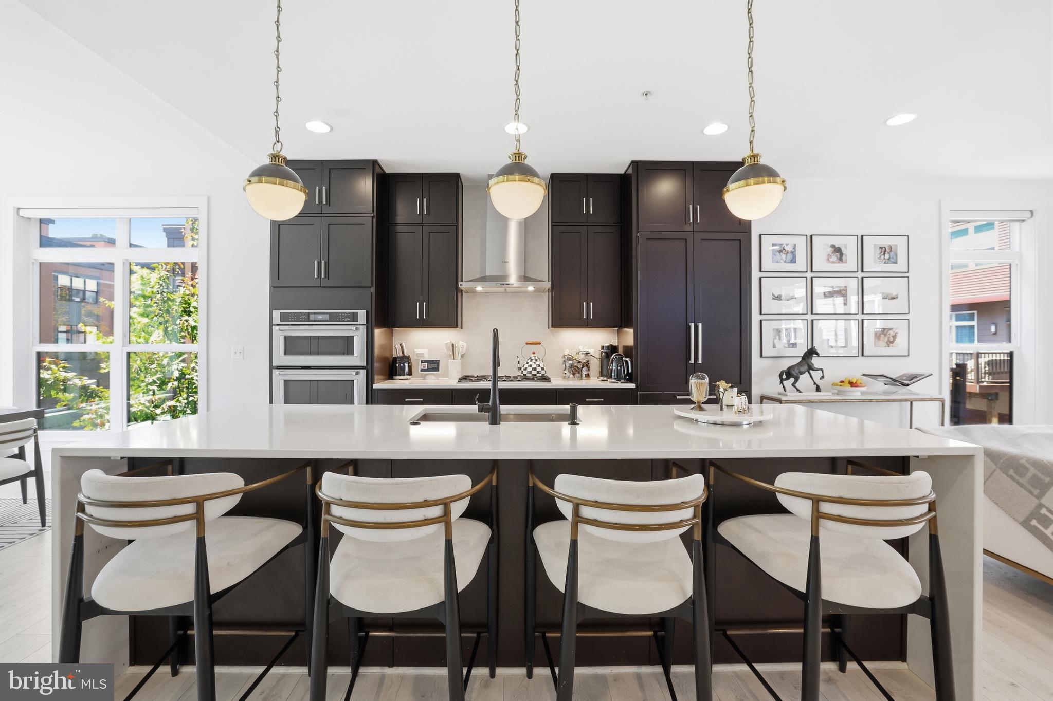 TOWER OAKS - Residential